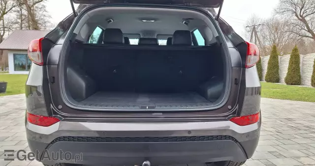 HYUNDAI Tucson Blue 1.7 CRDi 2WD Style