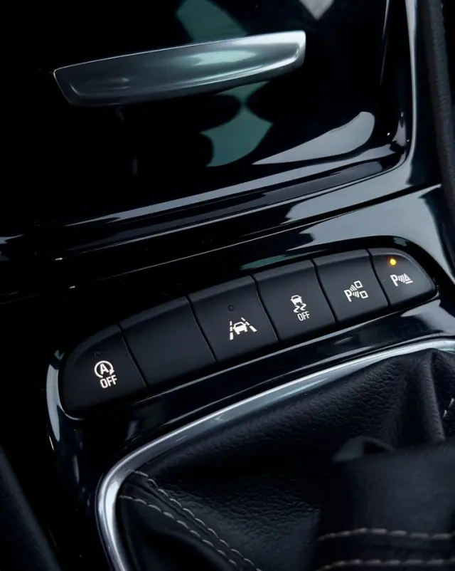 OPEL Astra 1.6 CDTI DPF ecoFLEX TourerStart/Stop Exklusiv