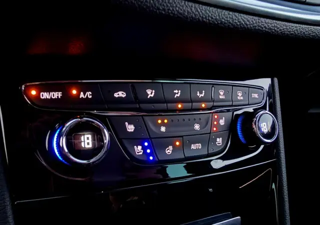 OPEL Astra 1.6 CDTI DPF ecoFLEX TourerStart/Stop Exklusiv