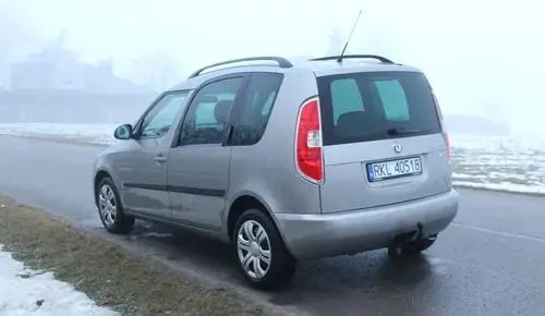 SKODA Roomster 