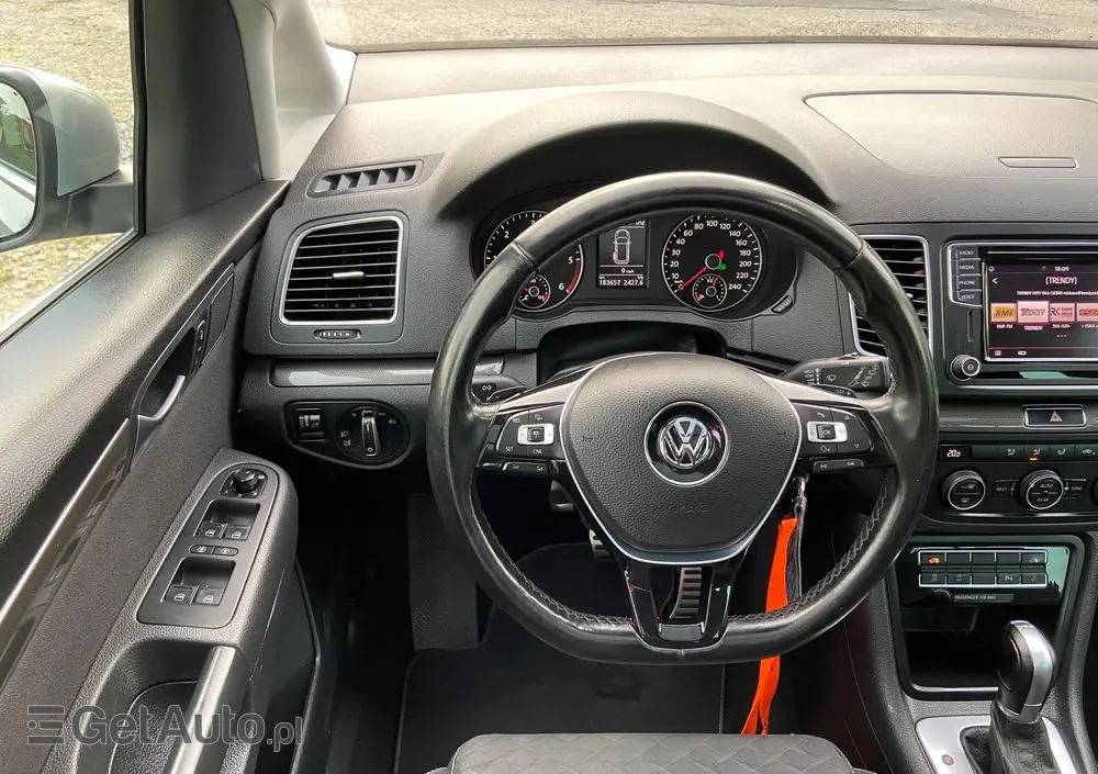 VOLKSWAGEN Sharan 2.0 TDI DSG (BlueMotion Technology) Highline