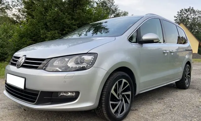 VOLKSWAGEN Sharan 2.0 TDI DSG (BlueMotion Technology) Highline