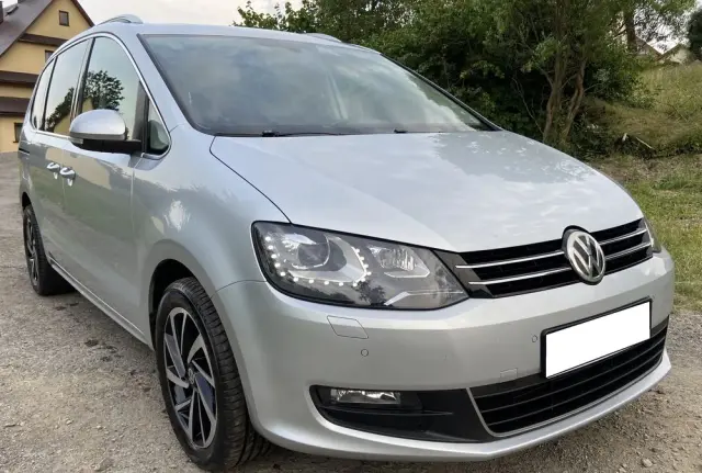 VOLKSWAGEN Sharan 2.0 TDI DSG (BlueMotion Technology) Highline