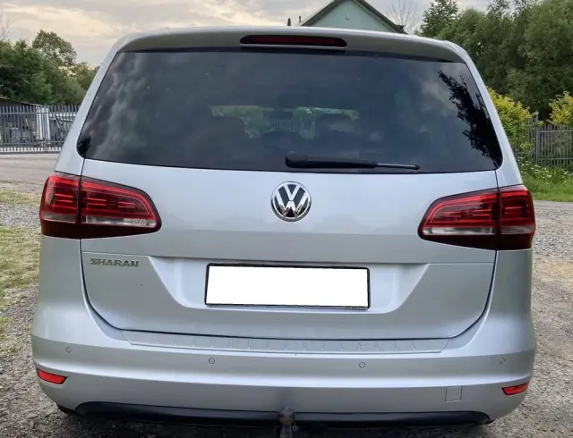 VOLKSWAGEN Sharan 2.0 TDI DSG (BlueMotion Technology) Highline