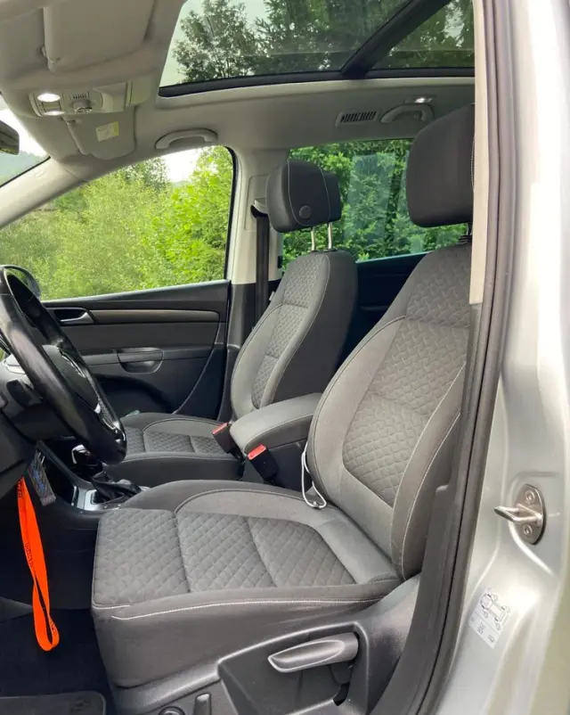 VOLKSWAGEN Sharan 2.0 TDI DSG (BlueMotion Technology) Highline