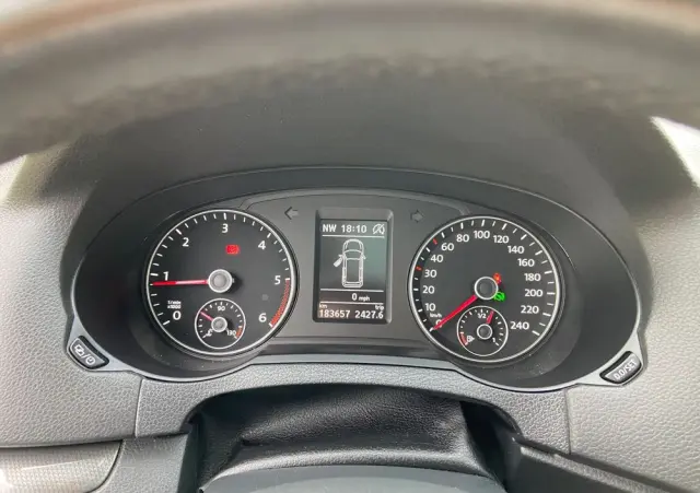 VOLKSWAGEN Sharan 2.0 TDI DSG (BlueMotion Technology) Highline