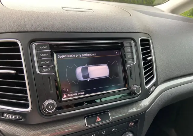 VOLKSWAGEN Sharan 2.0 TDI DSG (BlueMotion Technology) Highline