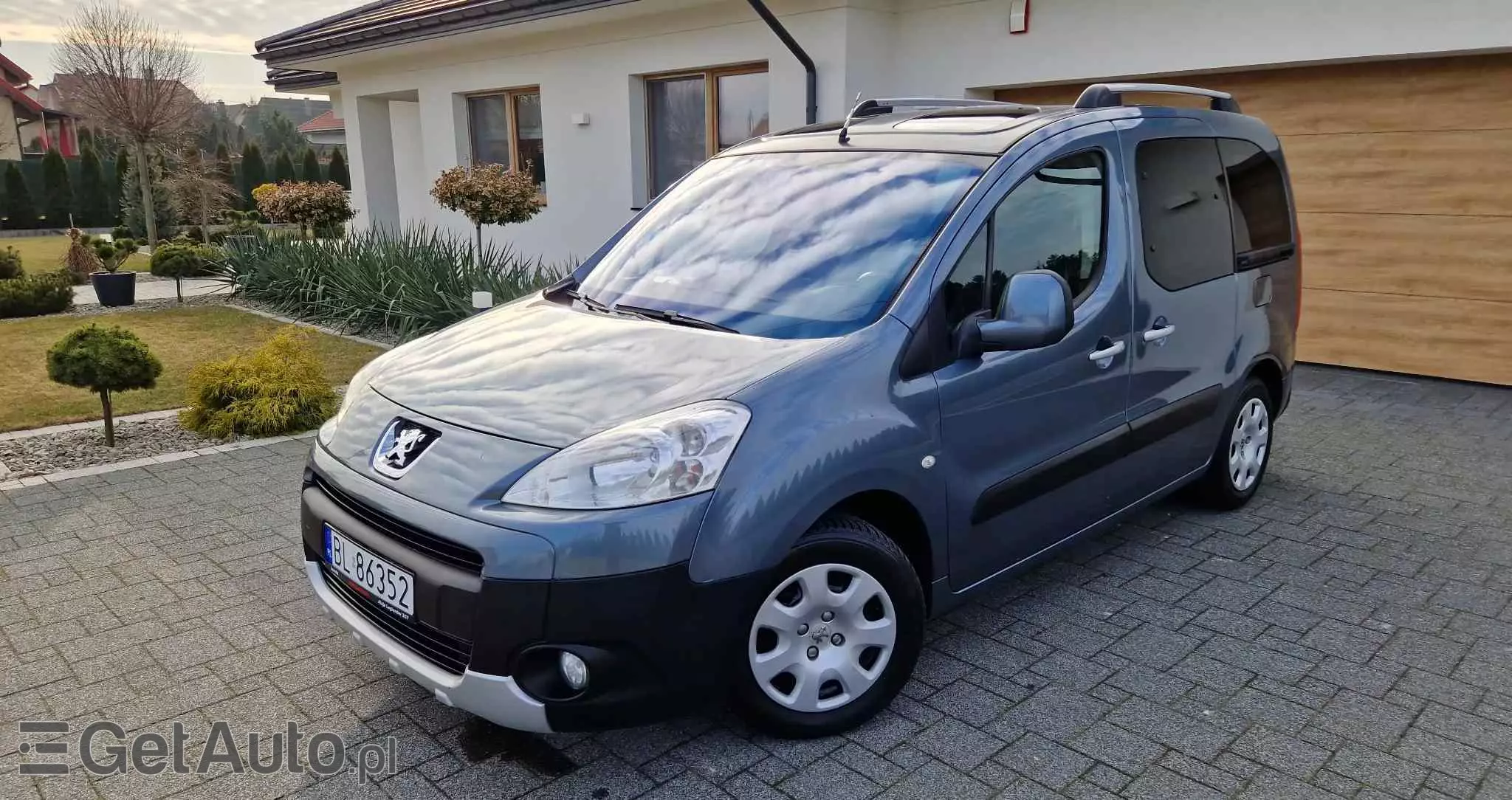 PEUGEOT Partner Tepee HDi FAP 110 Premium