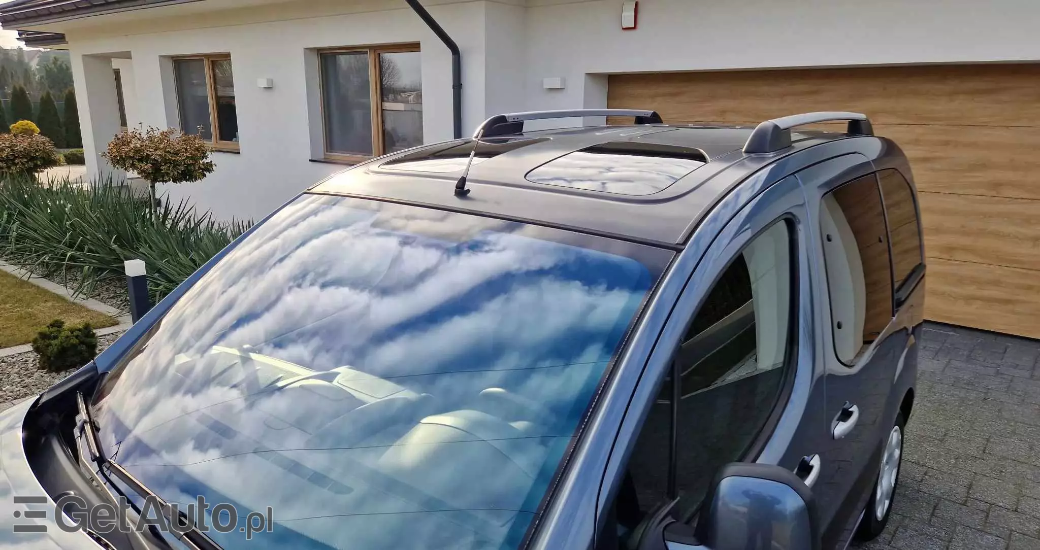 PEUGEOT Partner Tepee HDi FAP 110 Premium