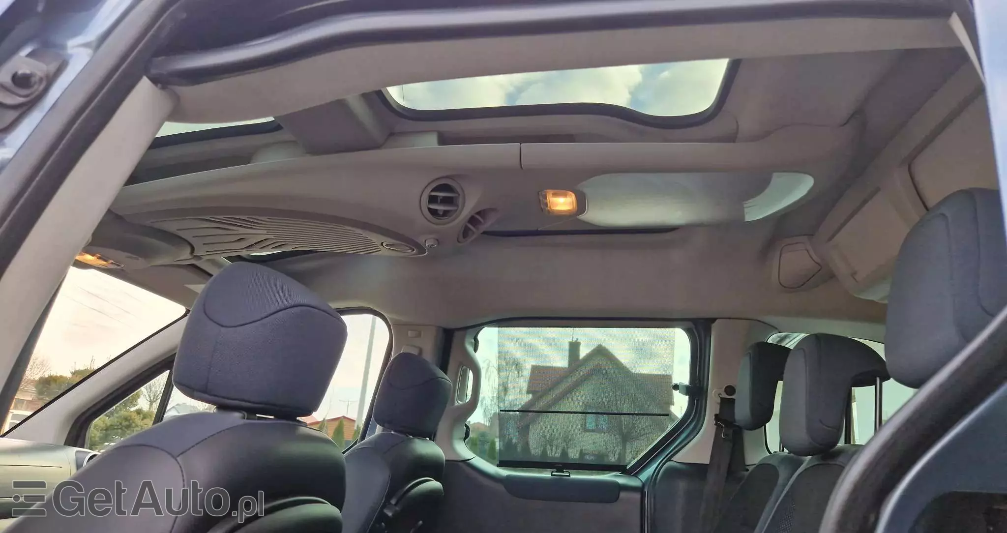 PEUGEOT Partner Tepee HDi FAP 110 Premium