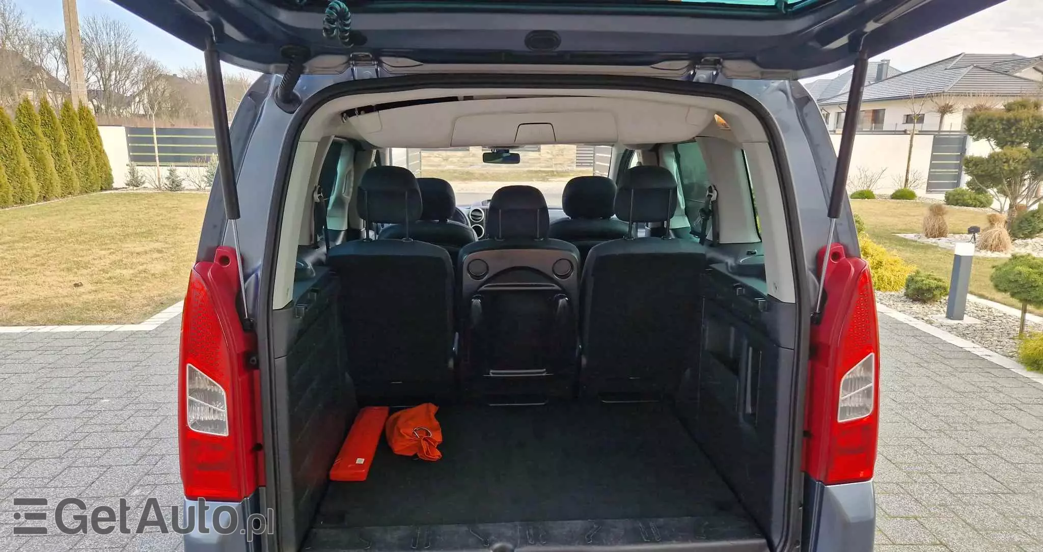 PEUGEOT Partner Tepee HDi FAP 110 Premium