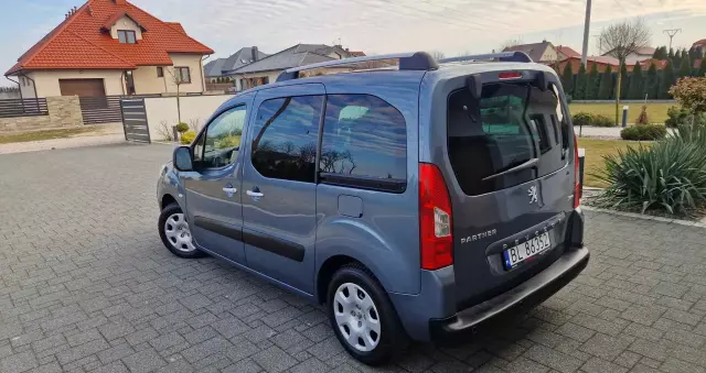PEUGEOT Partner Tepee HDi FAP 110 Premium