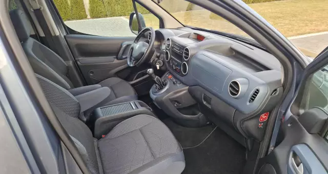 PEUGEOT Partner Tepee HDi FAP 110 Premium