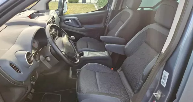 PEUGEOT Partner Tepee HDi FAP 110 Premium