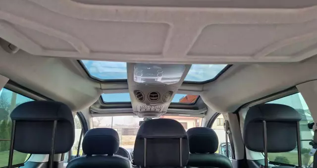 PEUGEOT Partner Tepee HDi FAP 110 Premium