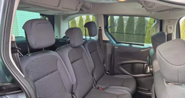 PEUGEOT Partner Tepee HDi FAP 110 Premium