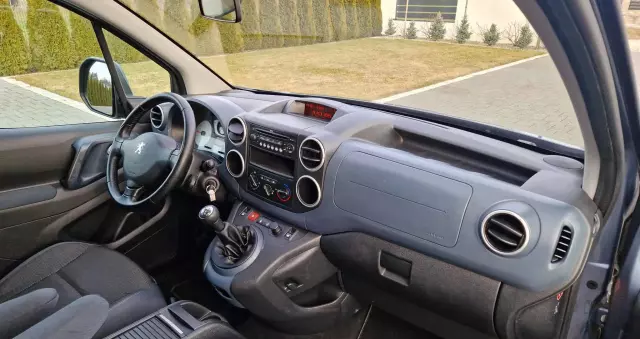 PEUGEOT Partner Tepee HDi FAP 110 Premium