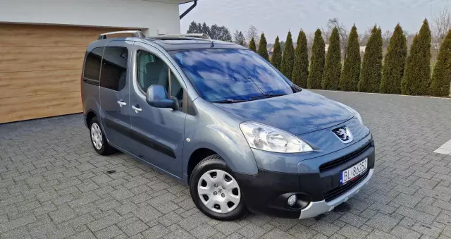 PEUGEOT Partner Tepee HDi FAP 110 Premium