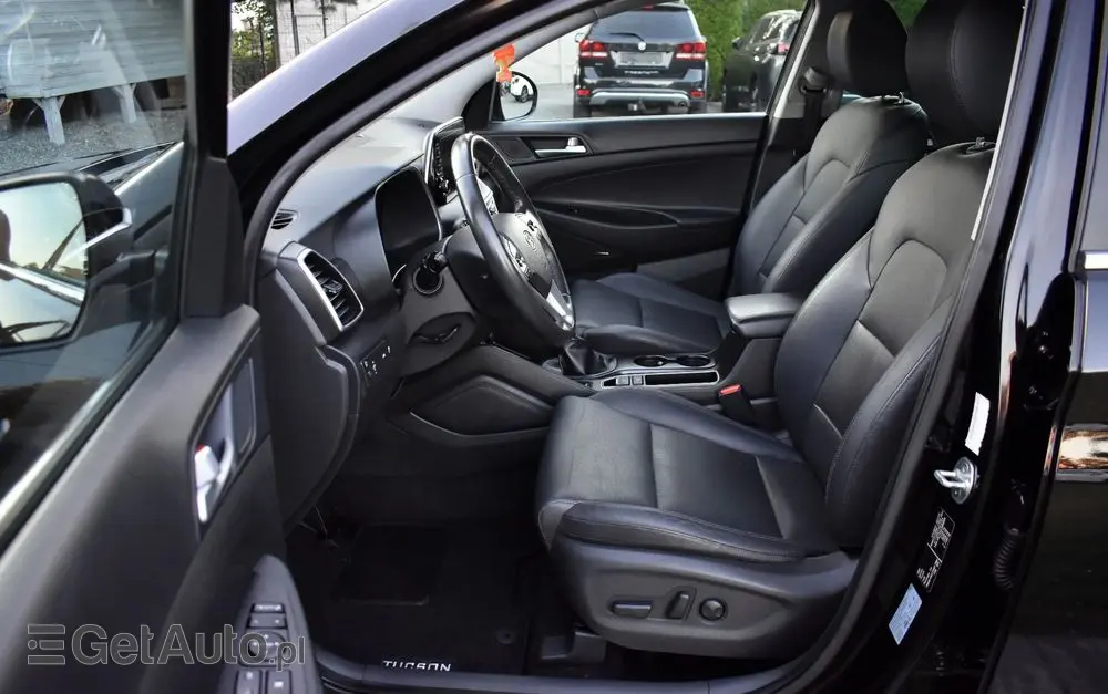 HYUNDAI Tucson 1.6 CRDi Executive