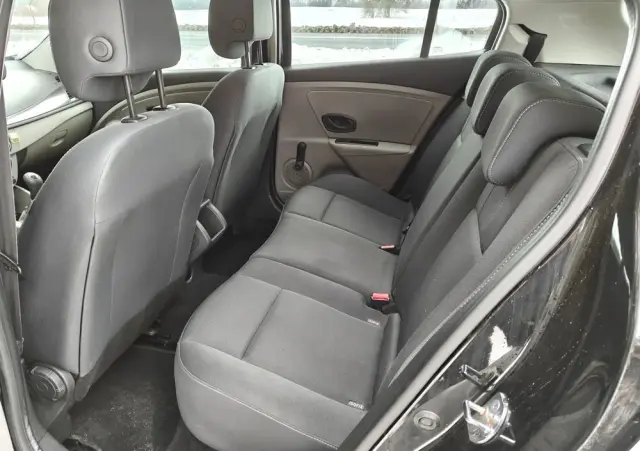 RENAULT Megane 1.6 16V 100 Expression