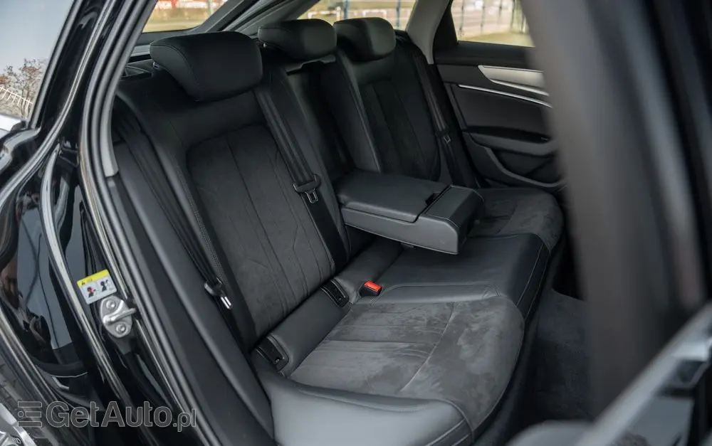 AUDI A6 Avant 35 TDI S tronic sport