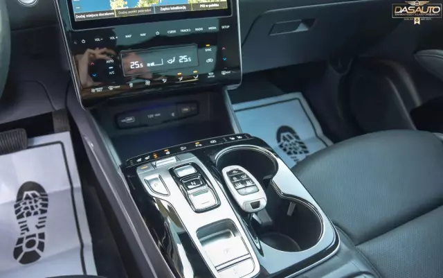 HYUNDAI Tucson 1.6 T-GDi HEV Platinum 4WD