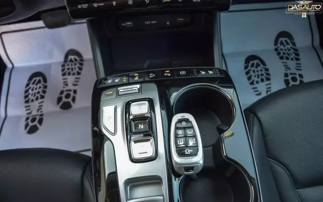 HYUNDAI Tucson 1.6 T-GDi HEV Platinum 4WD