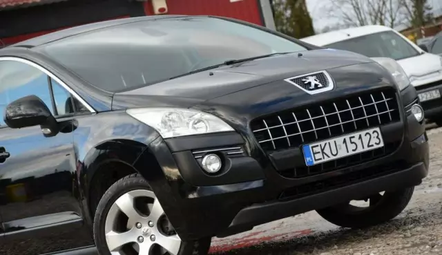 PEUGEOT 3008 