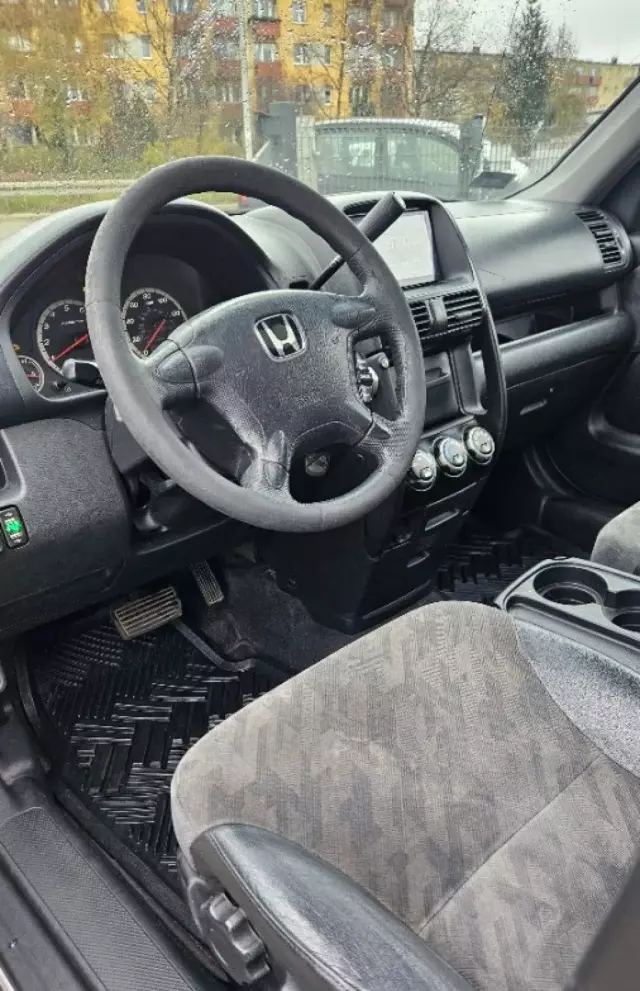 HONDA CR-V 