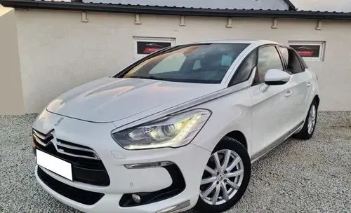 CITROEN DS5 