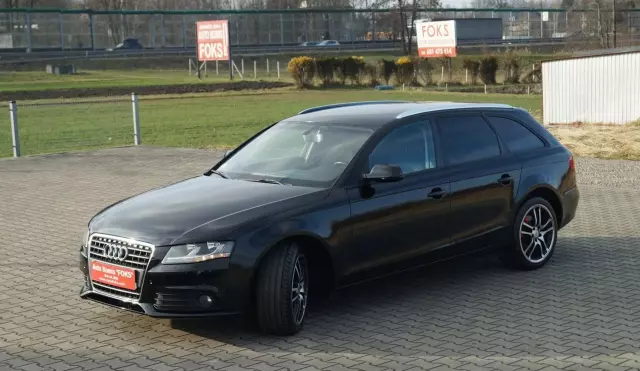 AUDI A4 