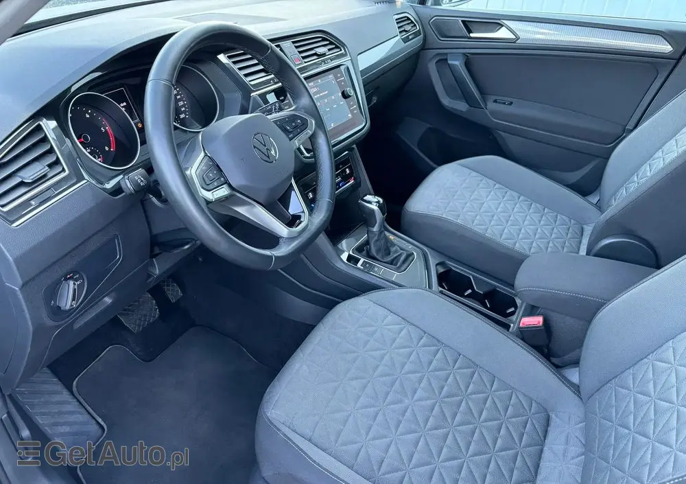 VOLKSWAGEN Tiguan 2.0 TDI SCR DSG IQ.DRIVE