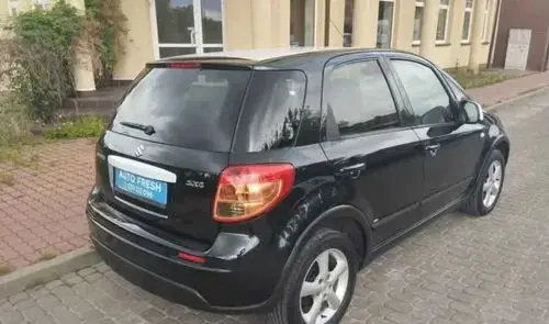 SUZUKI SX4 