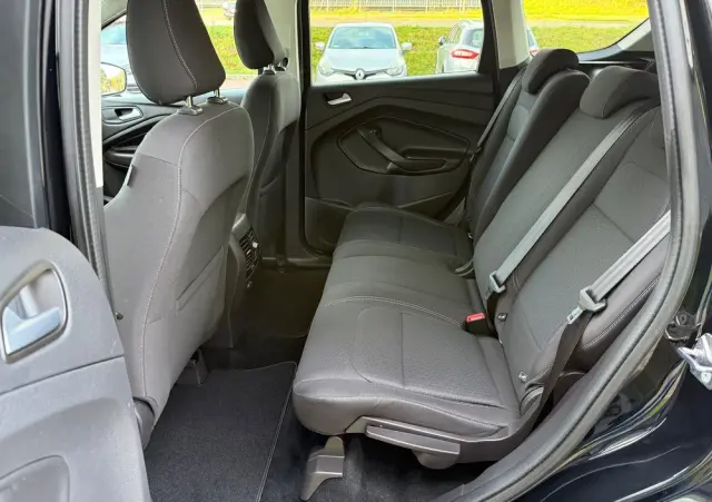 FORD Kuga 1.5 EcoBoost 2x4 Titanium