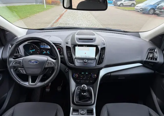 FORD Kuga 1.5 EcoBoost 2x4 Titanium