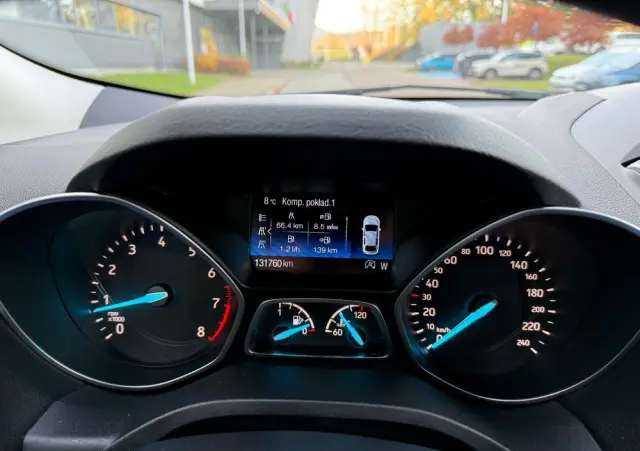 FORD Kuga 1.5 EcoBoost 2x4 Titanium