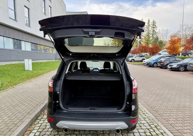 FORD Kuga 1.5 EcoBoost 2x4 Titanium