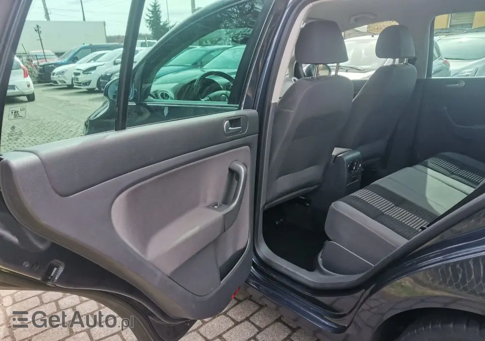 VOLKSWAGEN Golf Plus 1.6 Team