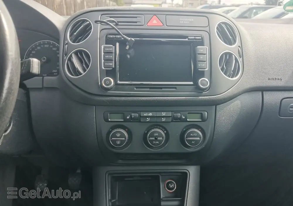 VOLKSWAGEN Golf Plus 1.6 Team