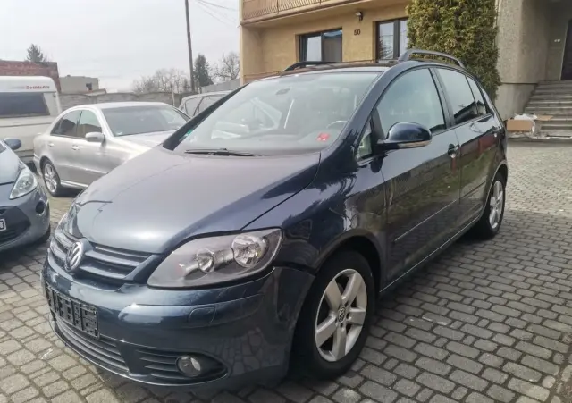 VOLKSWAGEN Golf Plus 1.6 Team