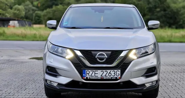 NISSAN Qashqai 1.6 DIG-T N-Connecta