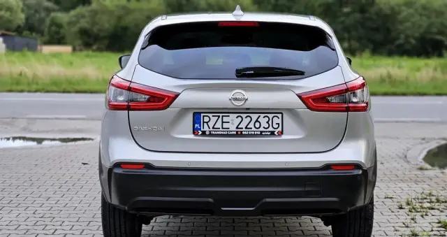 NISSAN Qashqai 1.6 DIG-T N-Connecta