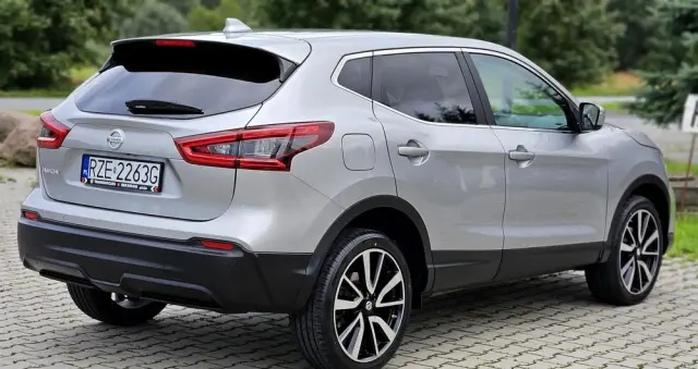NISSAN Qashqai 1.6 DIG-T N-Connecta