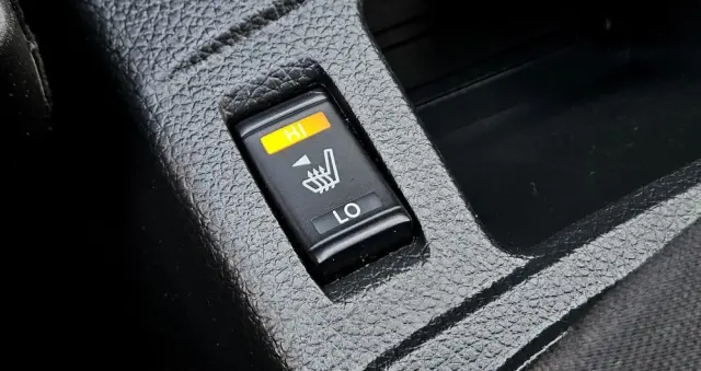 NISSAN Qashqai 1.6 DIG-T N-Connecta