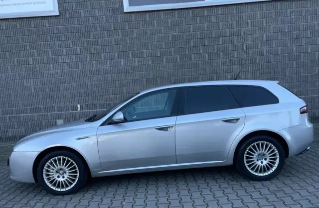 ALFA ROMEO 159 