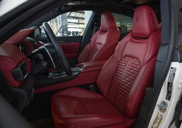 MASERATI Levante S Q4 GranSport