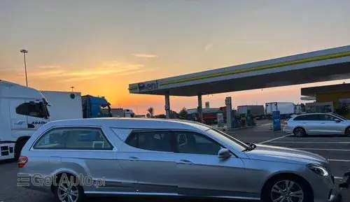 MERCEDES-BENZ Klasa E 