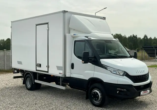 IVECO Daily 
