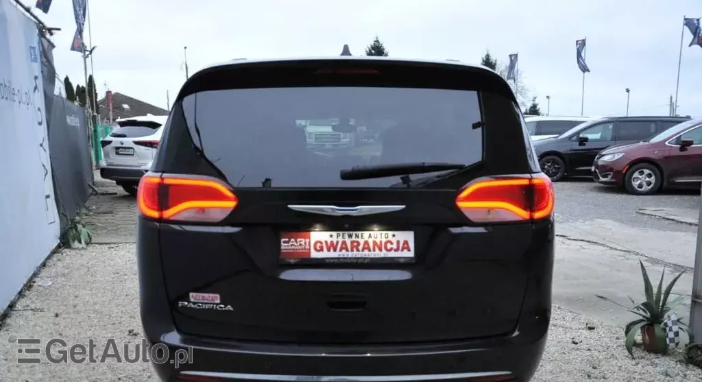 CHRYSLER Pacifica 