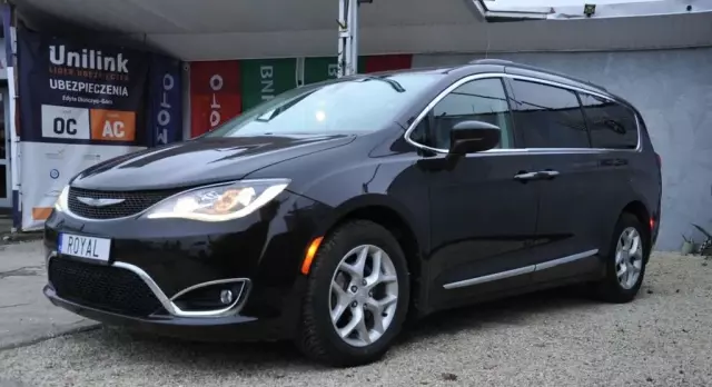 CHRYSLER Pacifica 